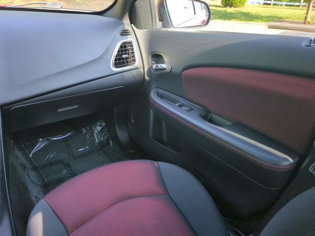 Used 2012 Dodge Avenger SXT Plus FWD image 16