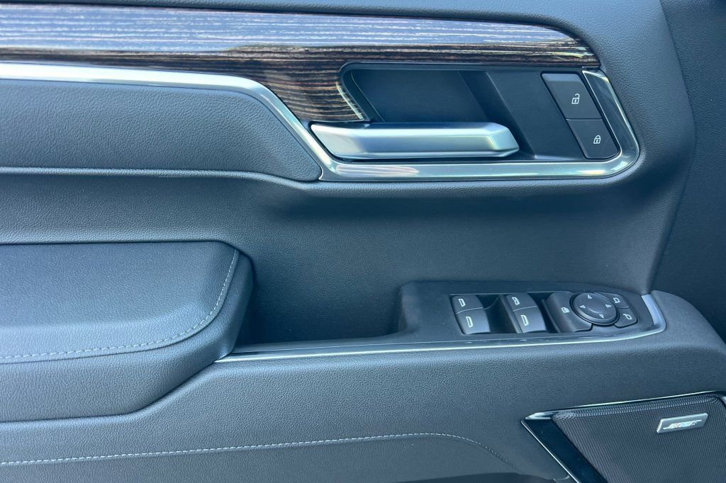 New 2026 GMC Sierra 1500 Elevation AWD/4WD image 8