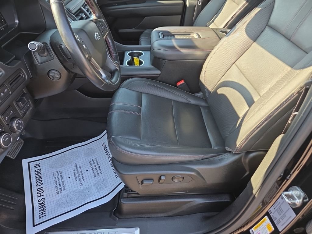 Used 2022 Chevrolet Tahoe RST w/ Sport Performance Package image 17