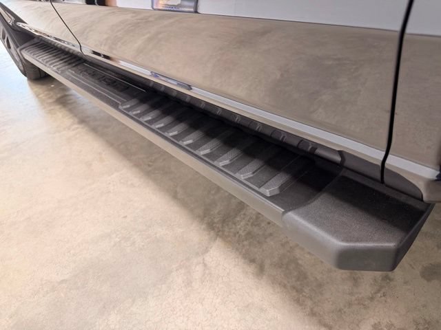 Used 2023 Ford F150 Lariat w/ Equipment Group 502A High AWD/4WD image 16