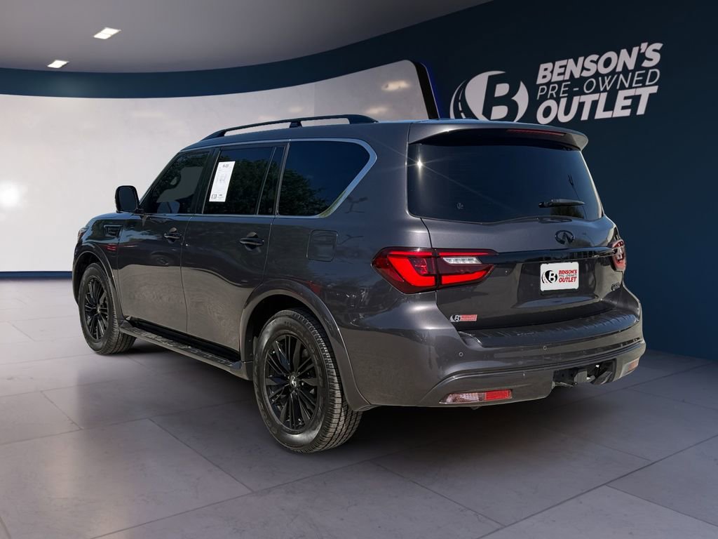 Used 2023 INFINITI QX80 Luxe w/ All-Season Package RWD image 3