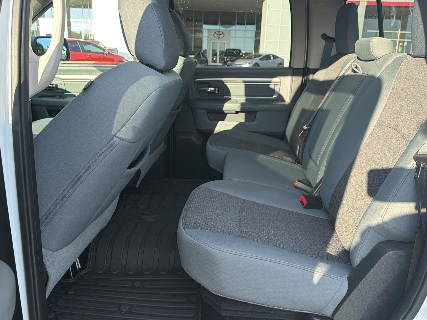 Used 2019 RAM 1500 Big Horn RWD image 11