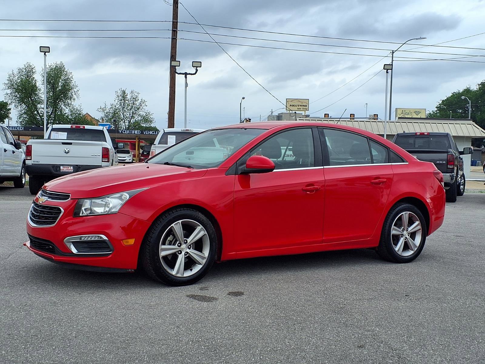 Used 2015 Chevrolet Cruze LT FWD image 15