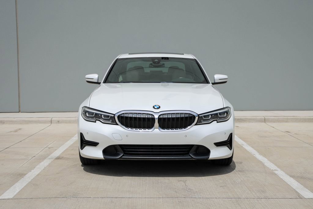 Used 2019 BMW 330i Sedan RWD image 3