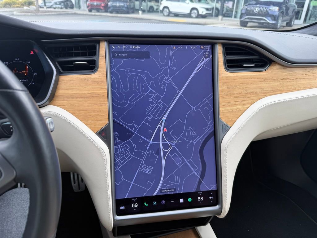 Used 2021 Tesla Model S Performance image 19