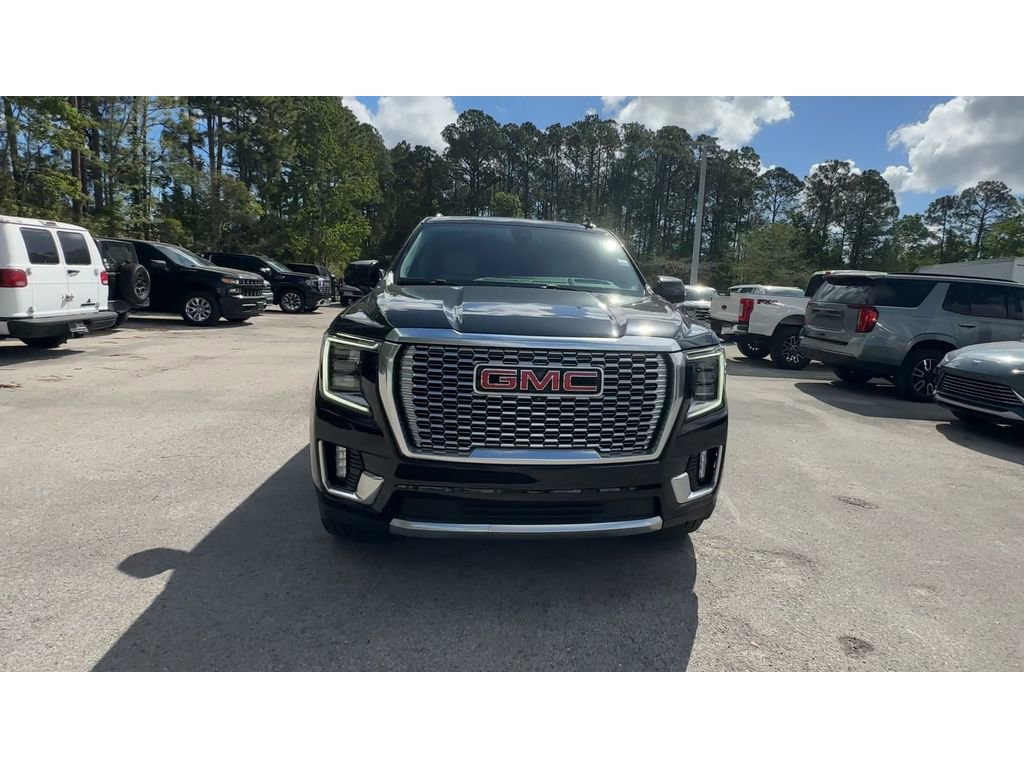 Certified 2021 GMC Yukon Denali w/ Denali Premium Package image 3