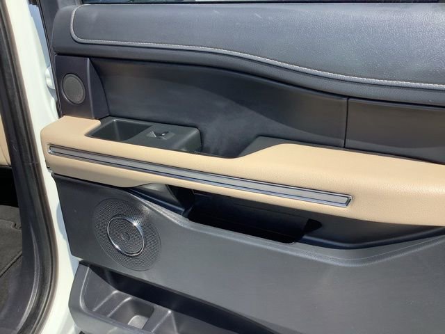 Used 2024 Ford Expedition Max Limited image 17