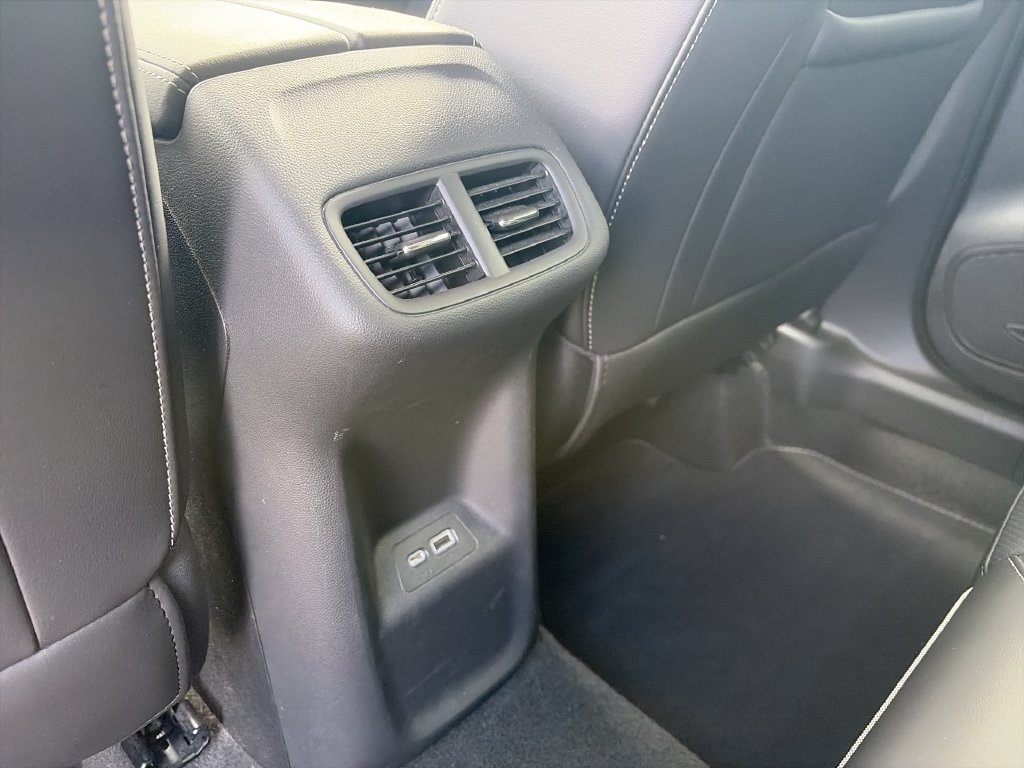 Certified 2023 Buick Envision Essence AWD/4WD image 27
