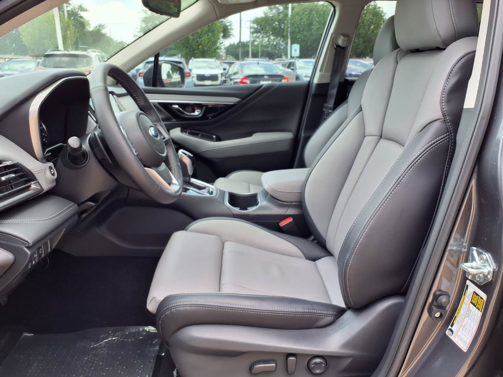 Certified 2025 Subaru Outback Limited AWD/4WD image 18