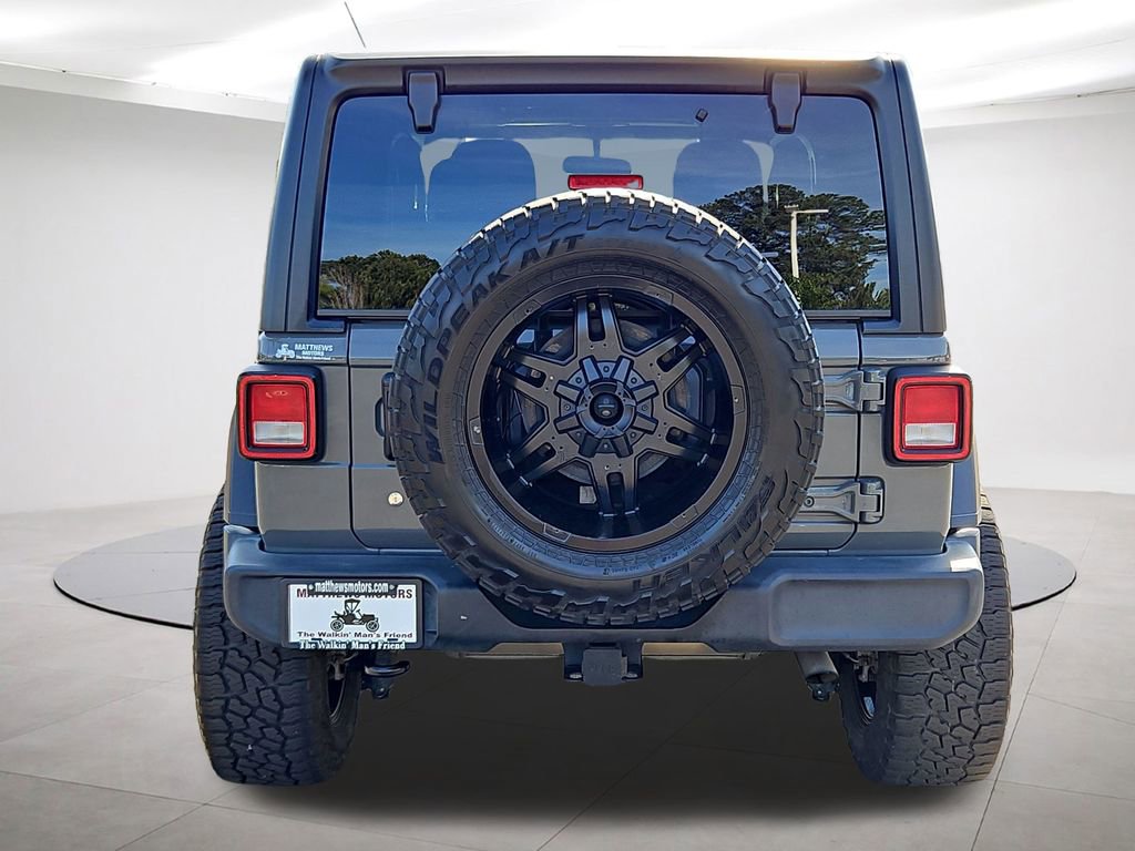 Used 2019 Jeep Wrangler Sport AWD/4WD image 6