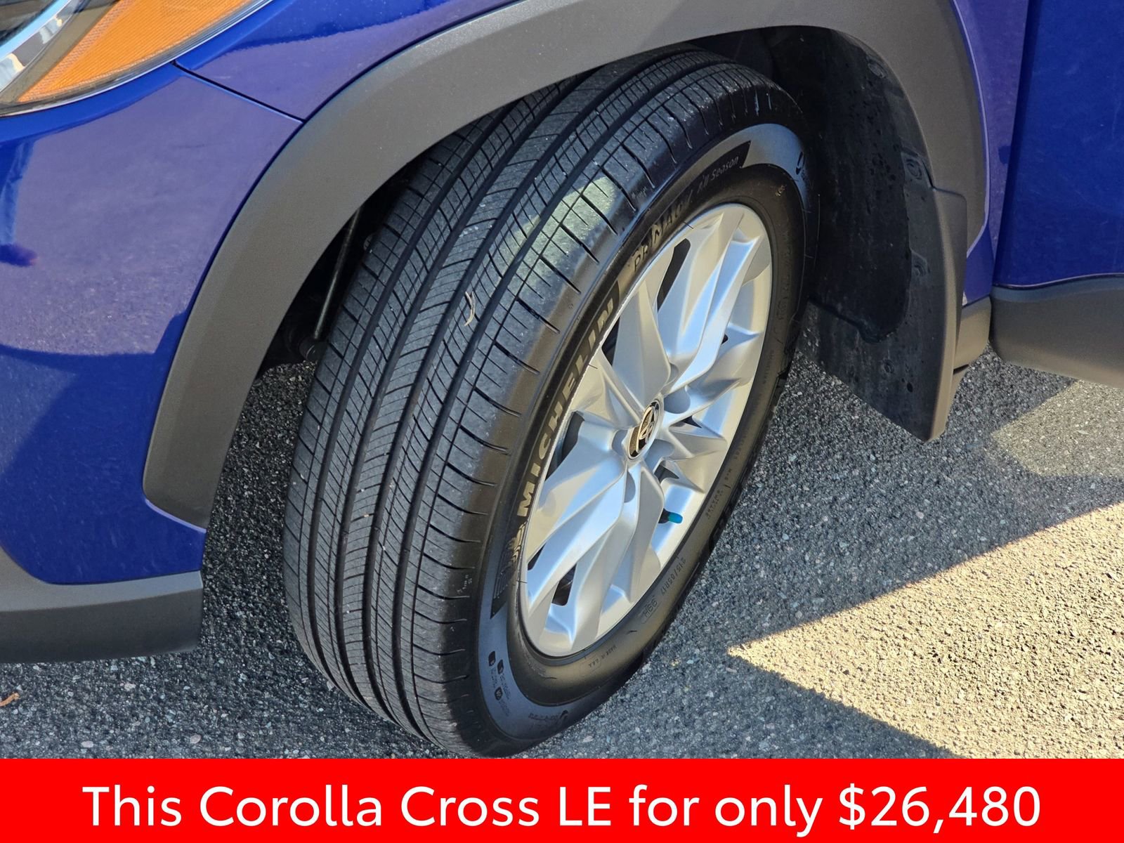 Used 2024 Toyota Corolla Cross LE image 35