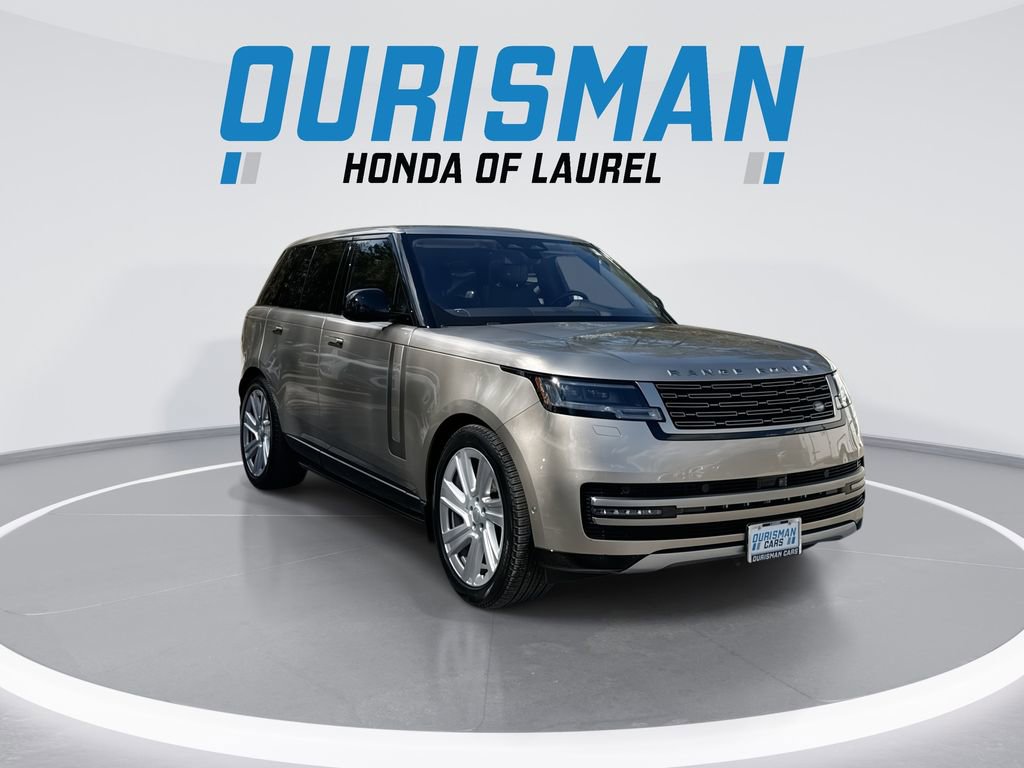 Used 2023 Land Rover Range Rover SE image 2