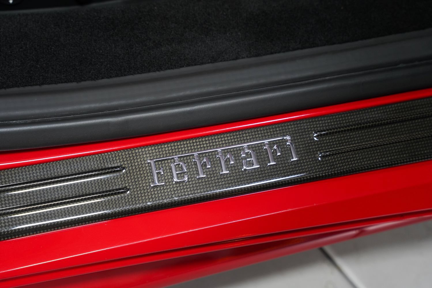 Used 2017 Ferrari 488 Spider RWD image 39