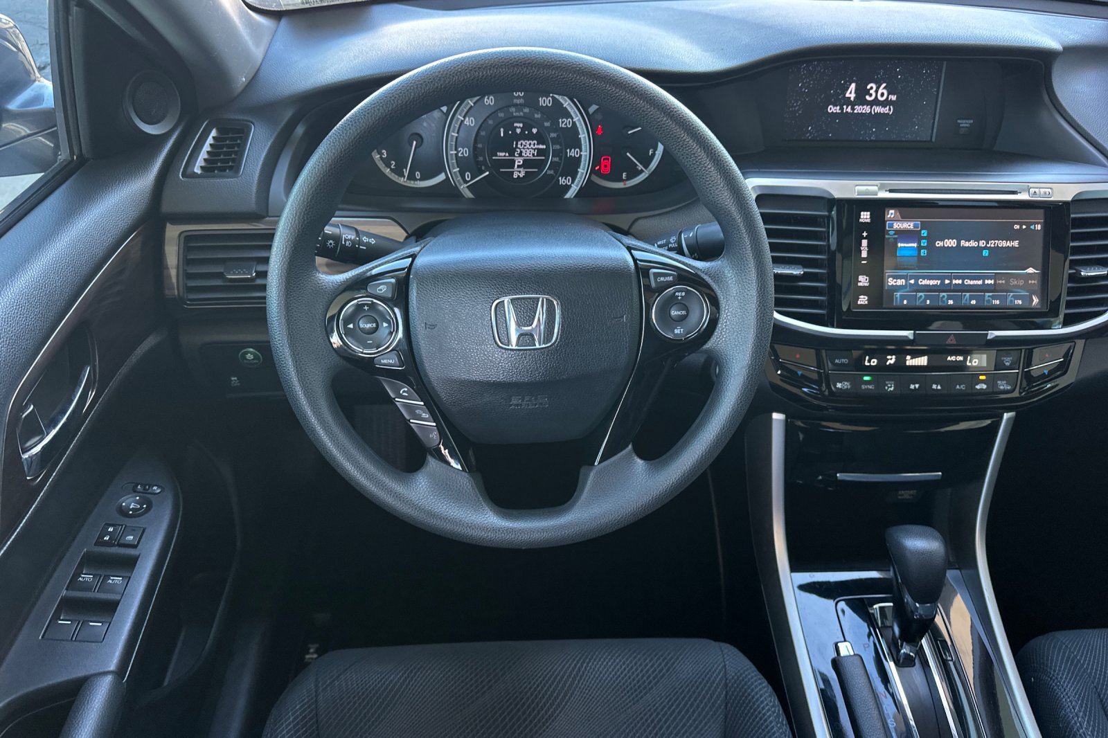 Used 2017 Honda Accord EX image 13