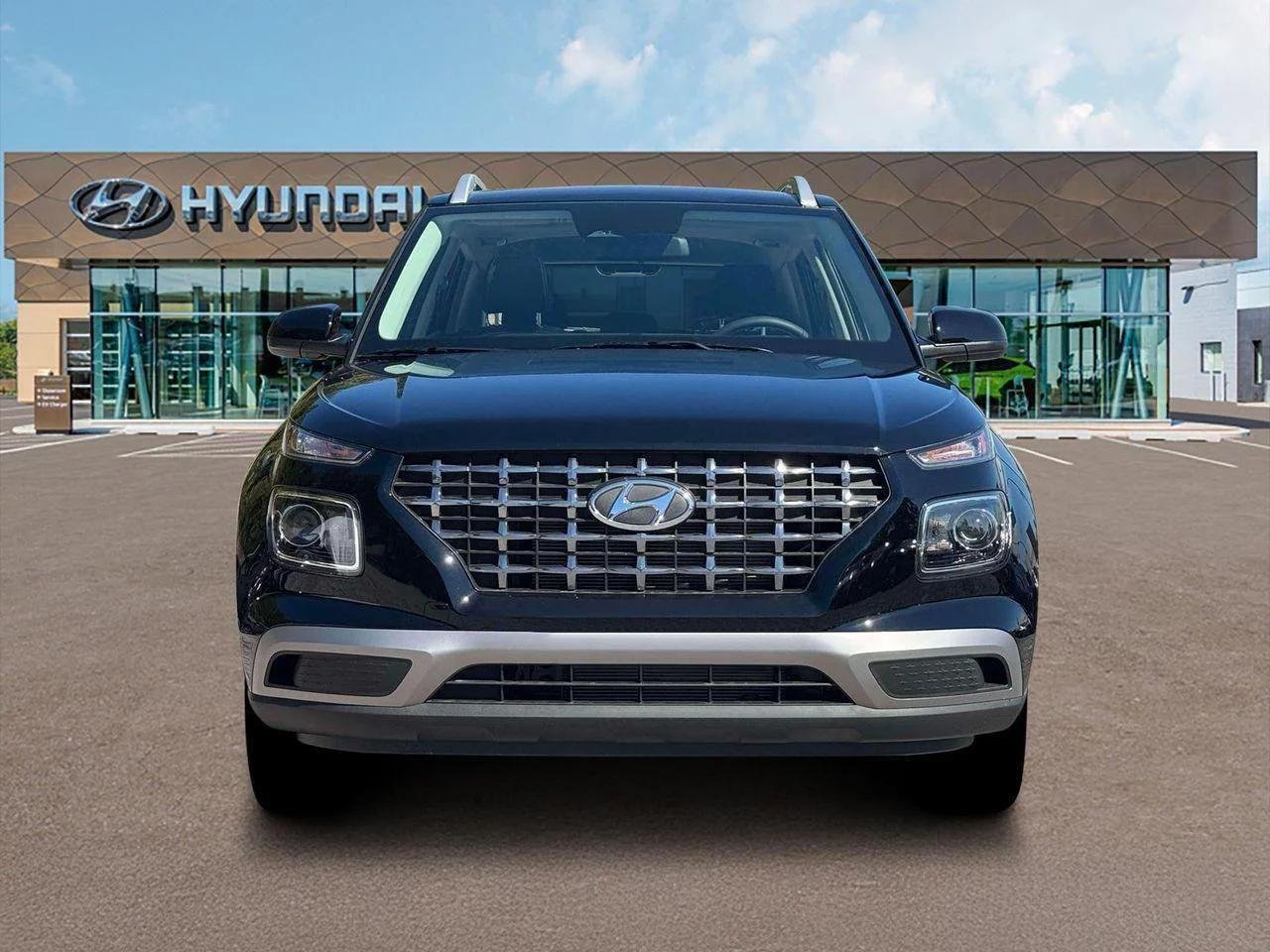 New 2026 Hyundai Venue SEL FWD image 12