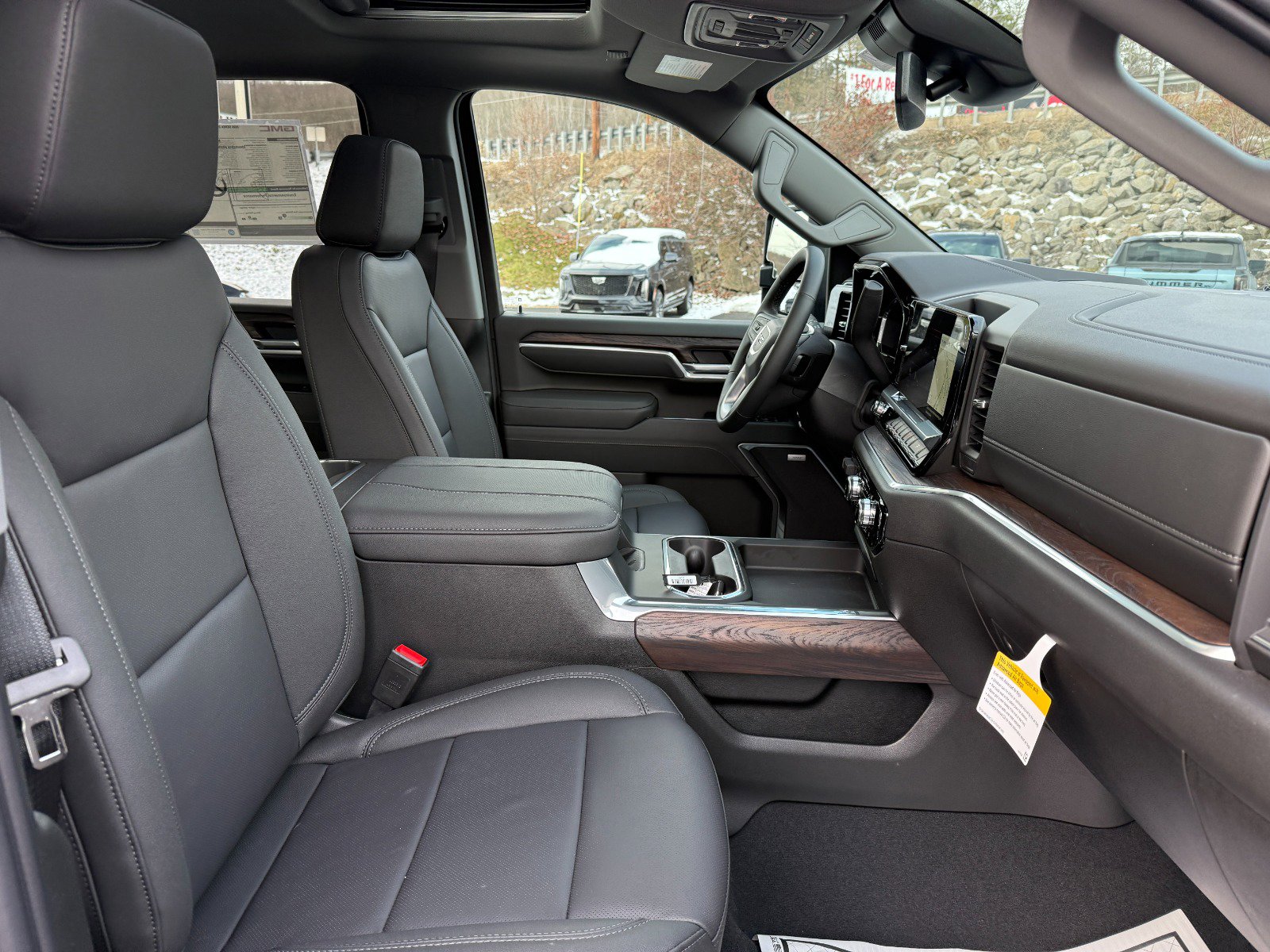 New 2026 GMC Sierra 2500 SLT w/ SLT Convenience Package image 22