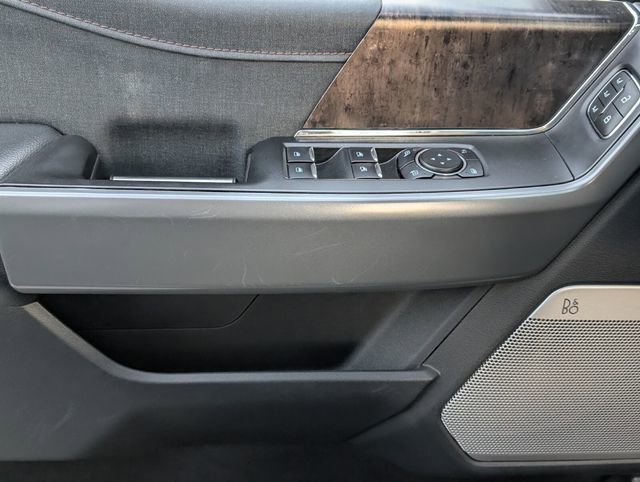 Used 2023 Ford F150 Lightning Lariat image 23