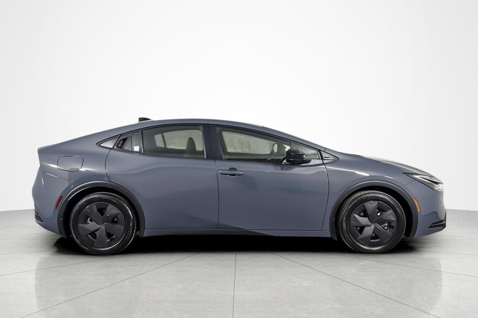 Used 2026 Toyota Prius Plug-In Hybrid image 6