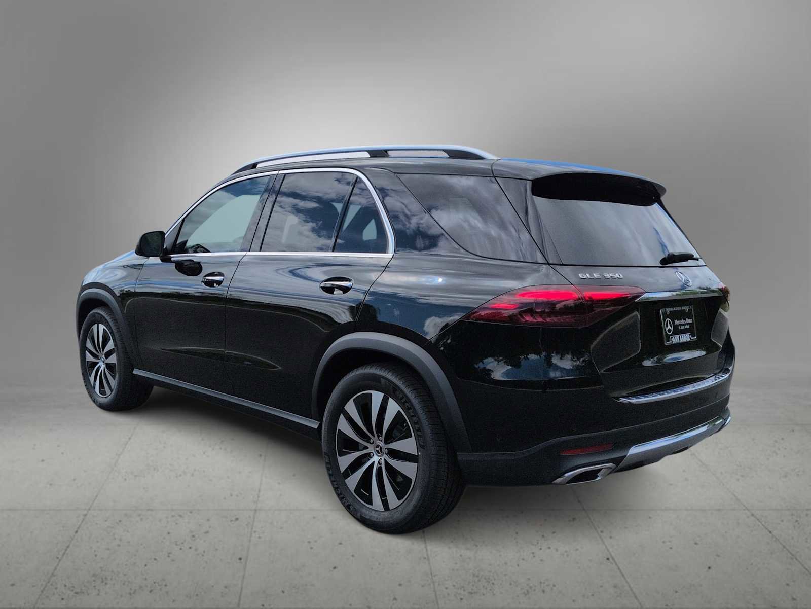 New 2025 Mercedes-Benz GLE 350 4MATIC image 6