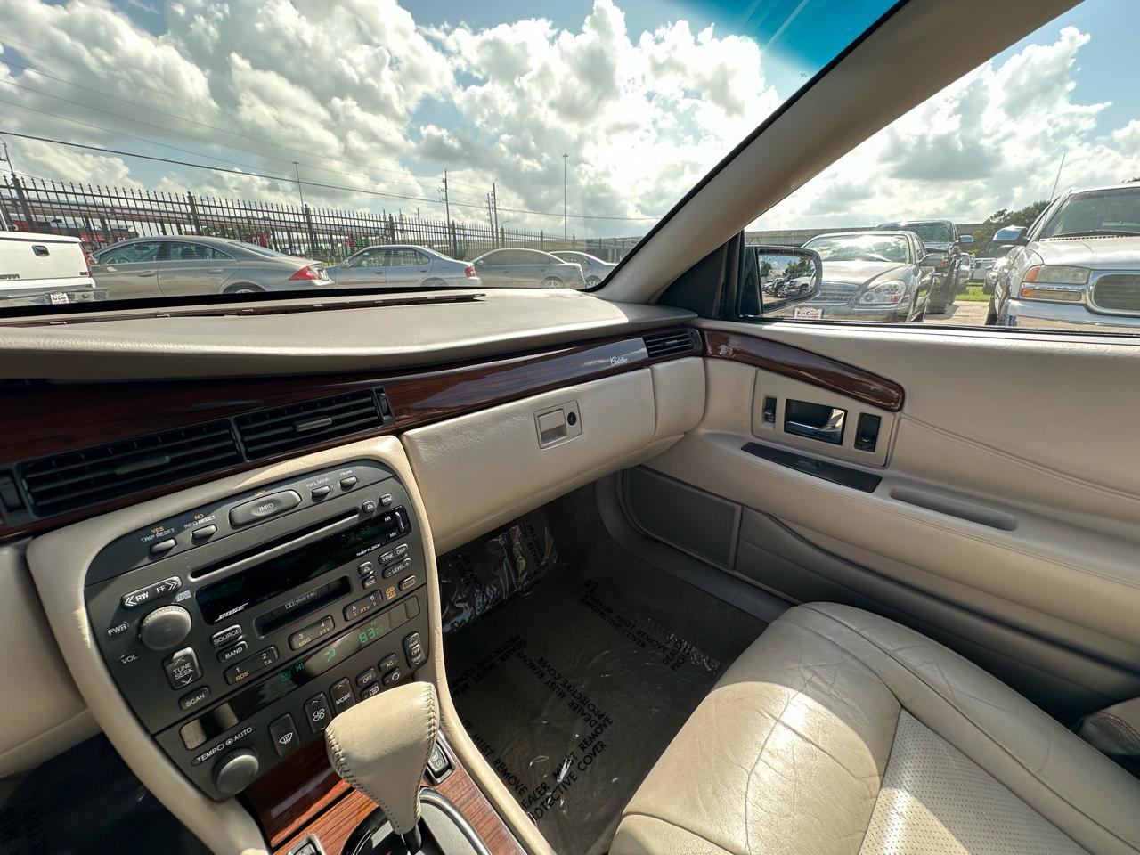 Used 2000 Cadillac Eldorado Touring FWD image 35