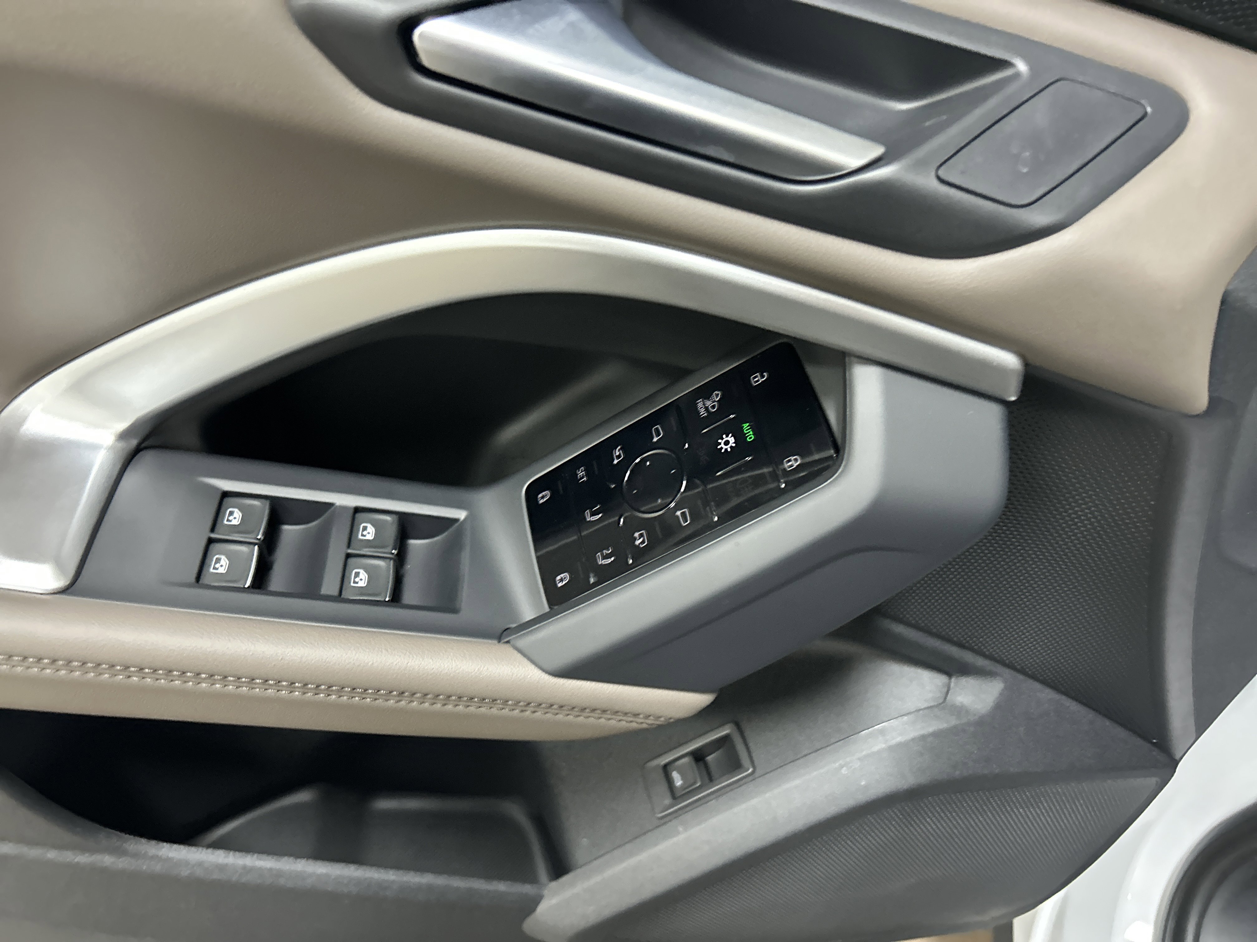 New 2025 Audi Q5 Premium Plus AWD/4WD image 27