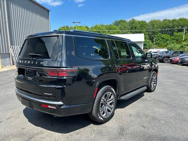 Certified 2024 Jeep Wagoneer Series II AWD/4WD image 3