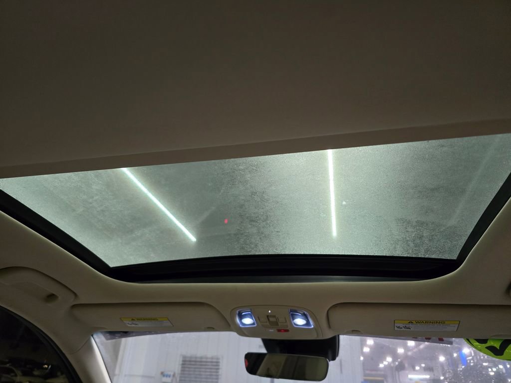 Used 2023 Kia Stinger GT-Line w/ Sun & Sound Package image 38