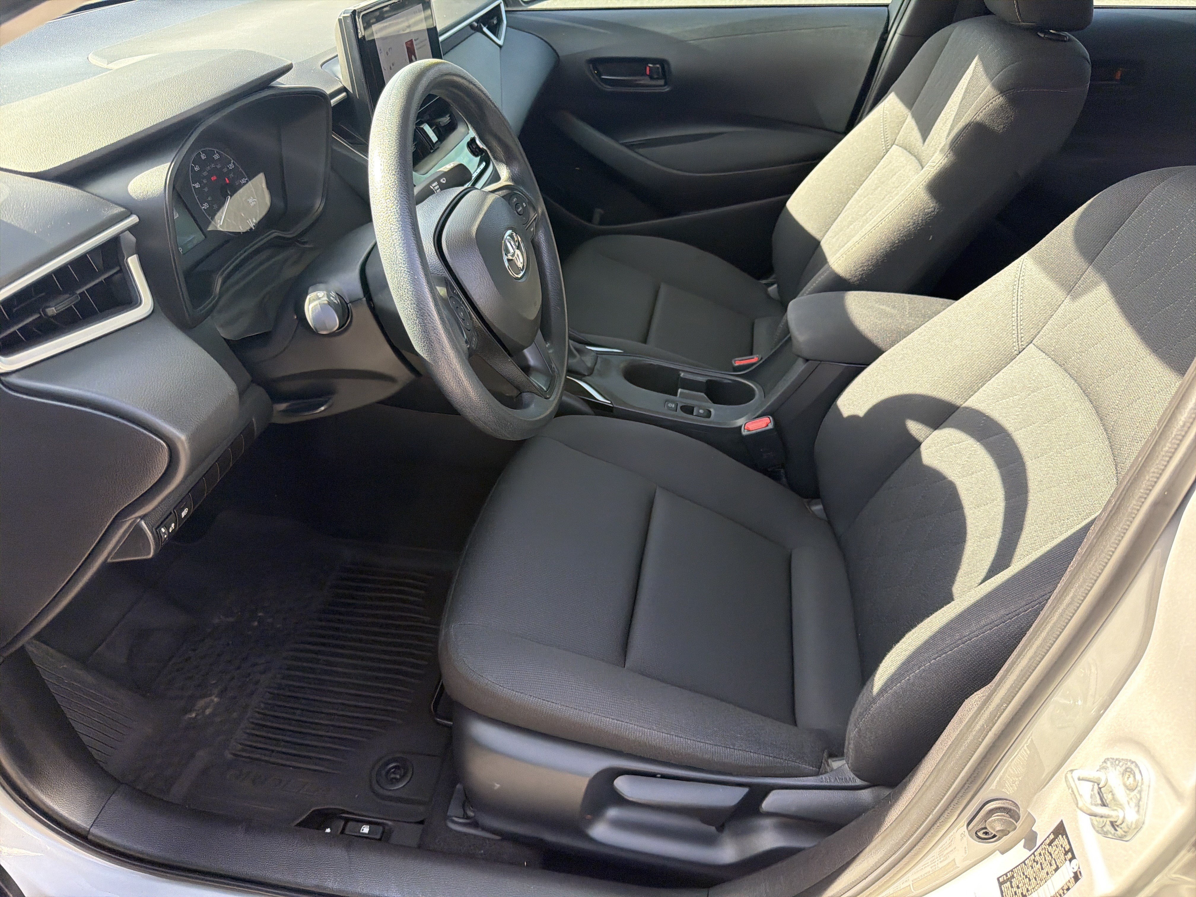 Certified 2024 Toyota Corolla LE FWD image 19