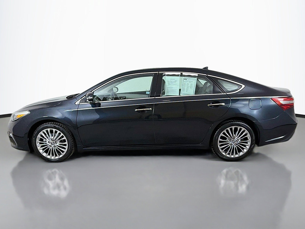 Used 2018 Toyota Avalon Limited w/ All Weather Liner Package FWD image 19