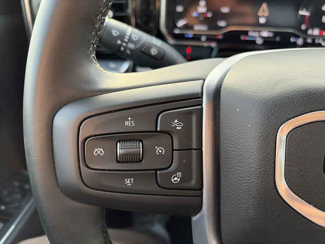 Used 2024 GMC Sierra 1500 Elevation image 28