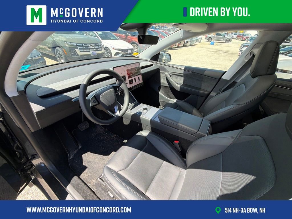 Used 2026 Tesla Model Y Long Range AWD/4WD image 9