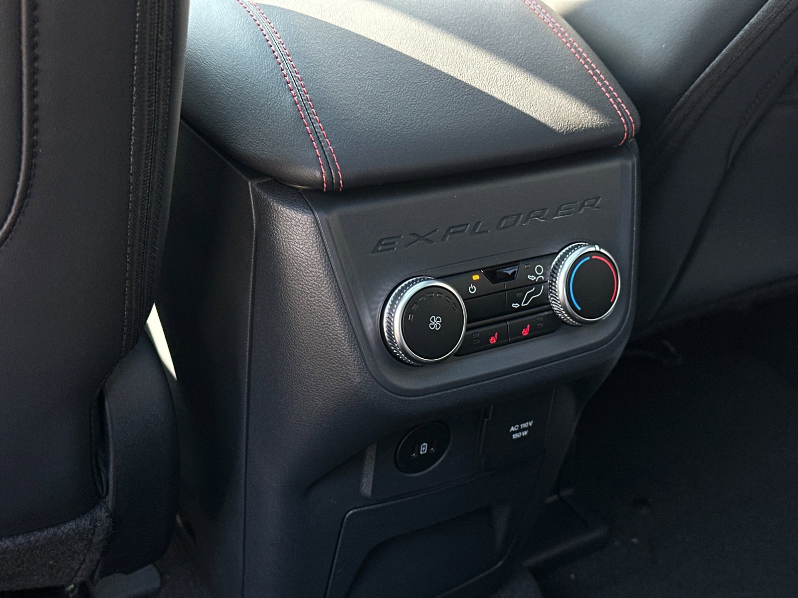 New 2025 Ford Explorer ST-Line w/ Premium Package image 20