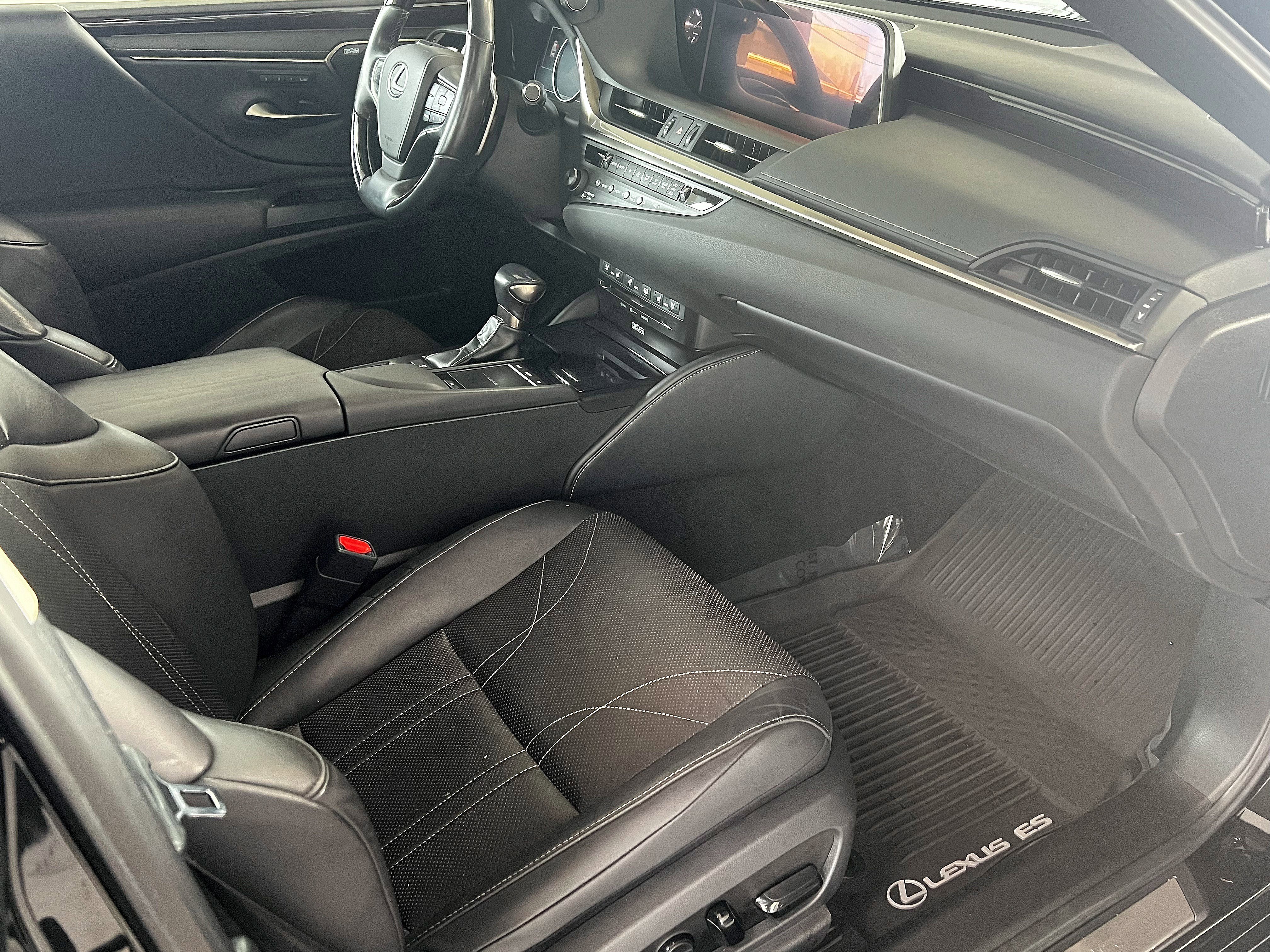 Used 2019 Lexus ES 350 image 28