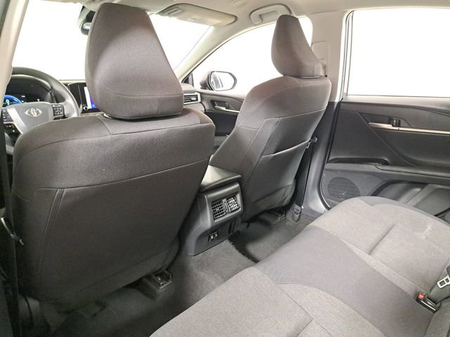 Used 2025 Toyota Camry LE FWD image 10