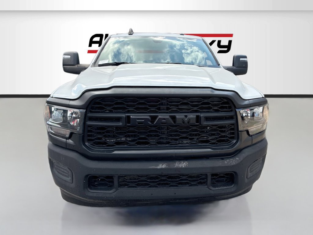 Used 2024 RAM 2500 Tradesman AWD/4WD image 2