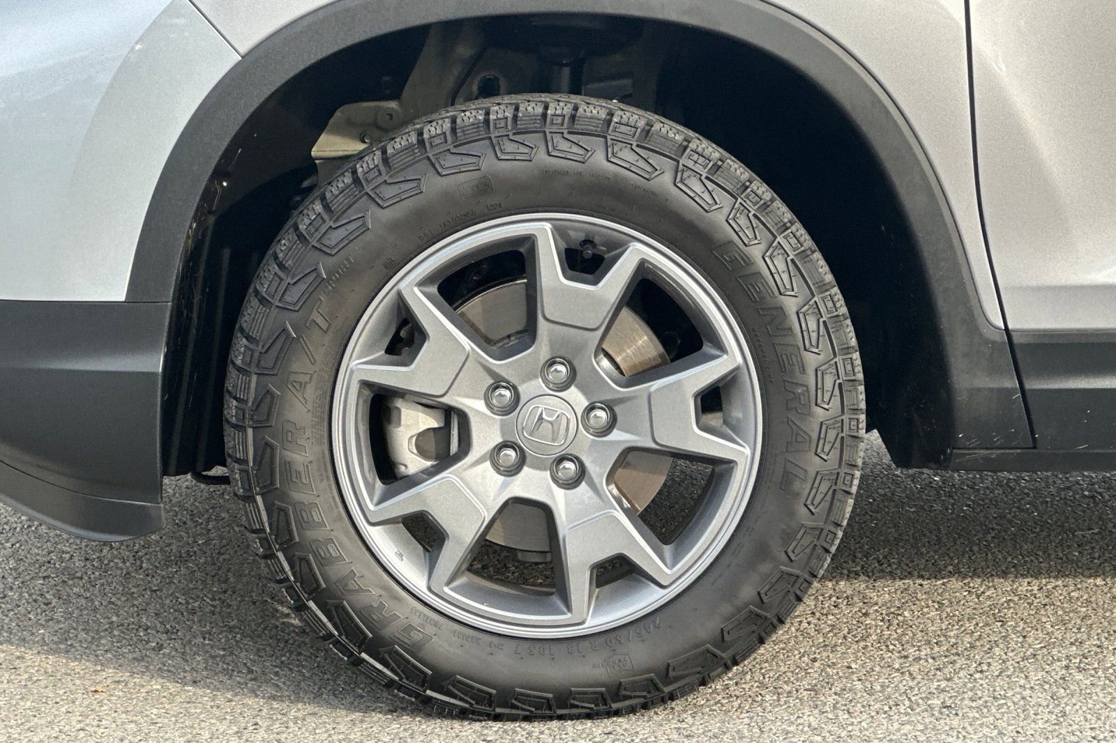 Used 2024 Honda Passport TrailSport image 32