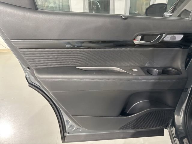 Used 2023 Hyundai Palisade Calligraphy FWD image 16