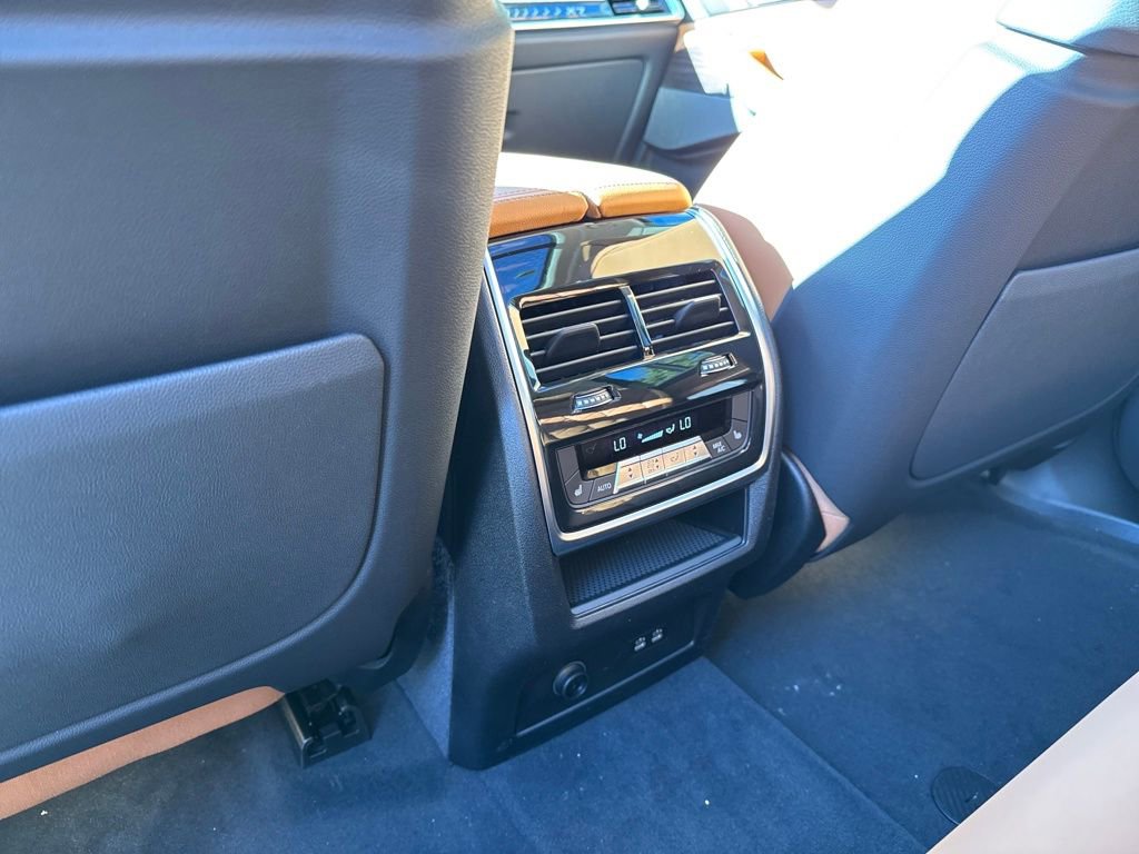 New 2026 BMW X7 xDrive40i image 20