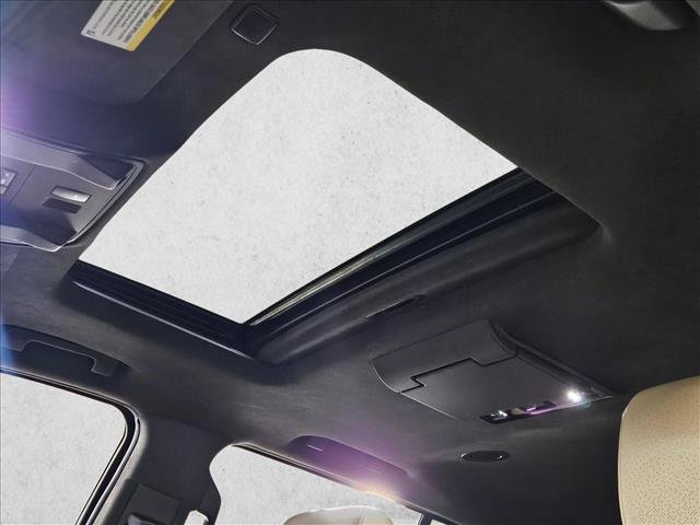 Used 2019 Cadillac Escalade ESV Platinum AWD/4WD image 14