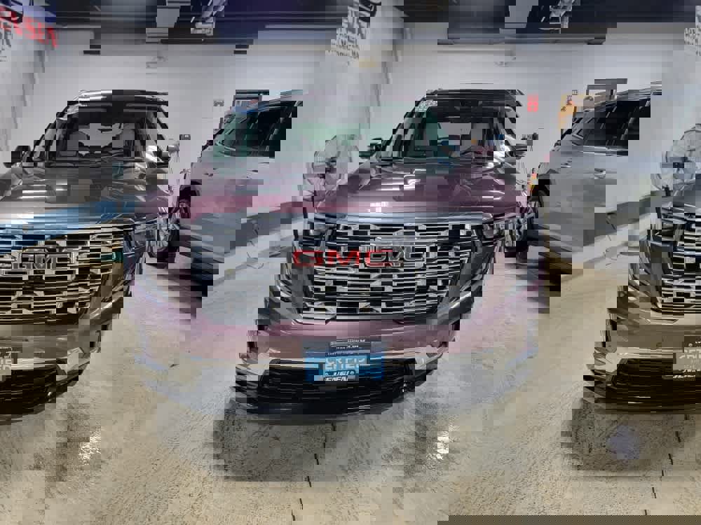 Certified 2024 GMC Acadia Denali w/ Super Cruise Package image 2