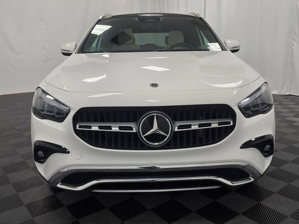 Used 2026 Mercedes-Benz GLA 250 4MATIC image 9