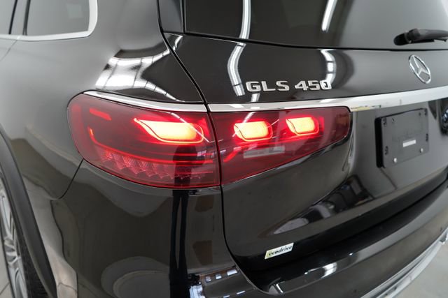 Used 2025 Mercedes-Benz GLS 450 4MATIC image 51