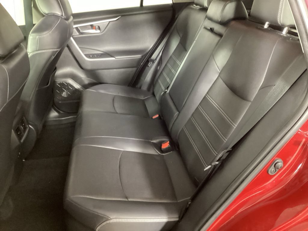 Used 2020 Toyota RAV4 Limited AWD/4WD image 20