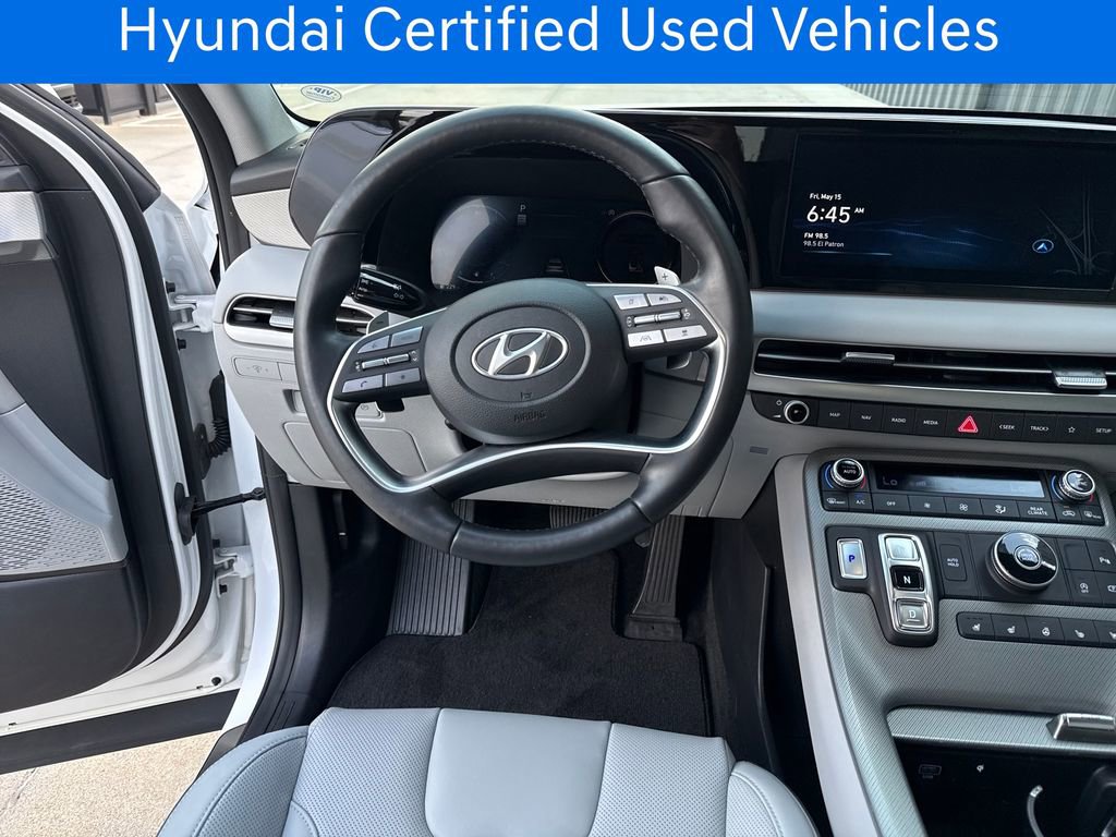 Used 2025 Hyundai Palisade SEL FWD image 15
