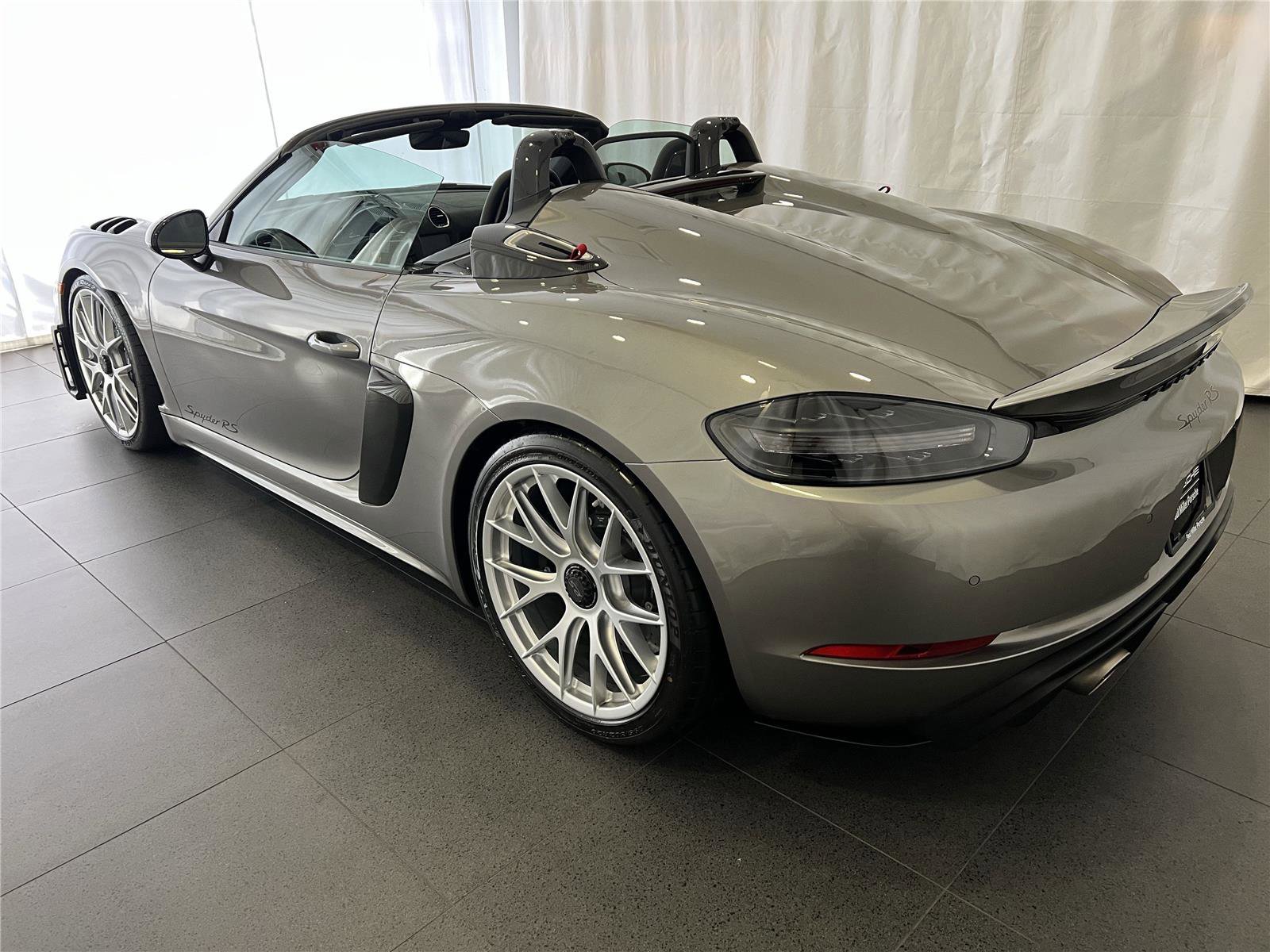 Certified 2024 Porsche 718 Boxster Spyder RS image 3