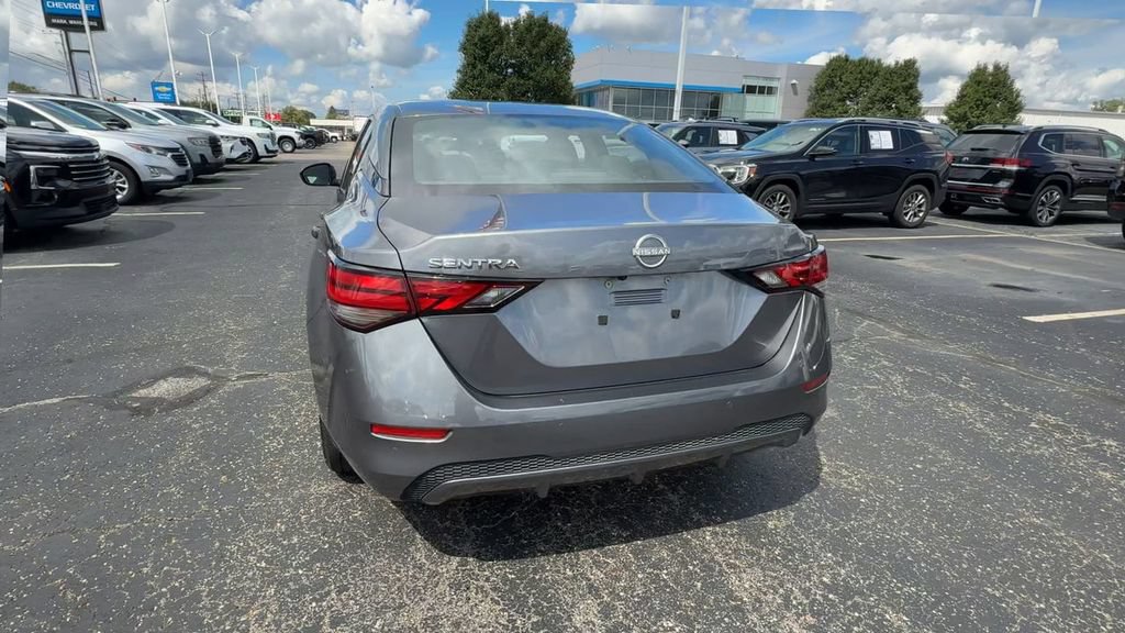 Used 2024 Nissan Sentra S FWD image 7