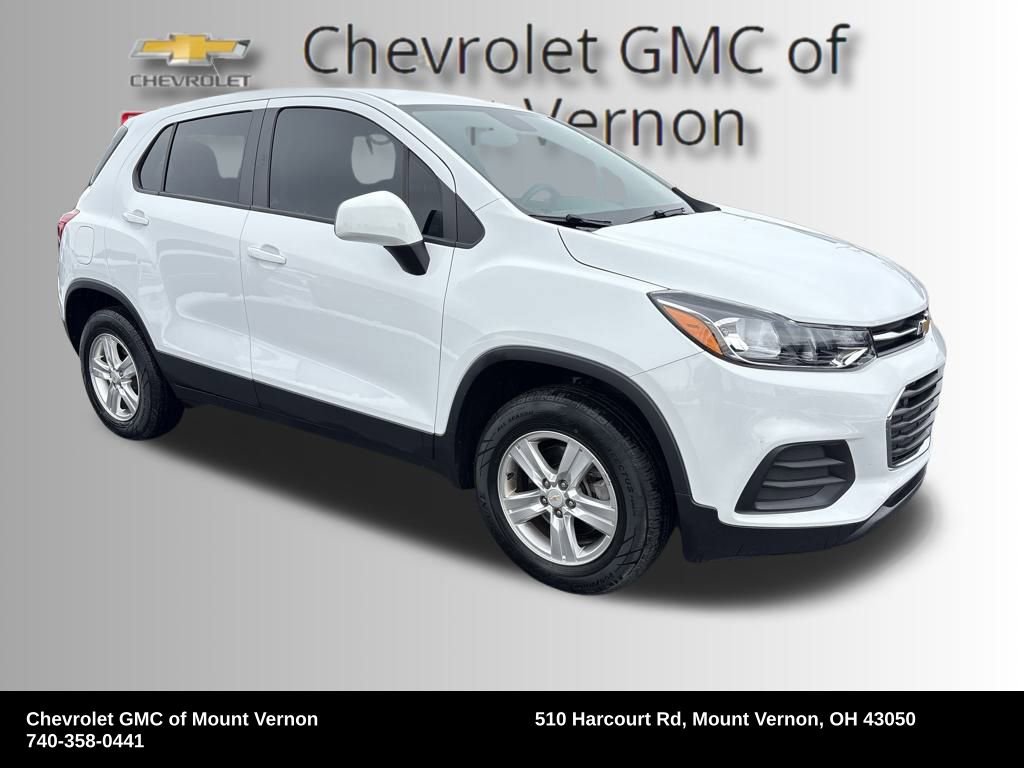Used 2022 Chevrolet Trax LS w/ Tint and Cruise Package image 8