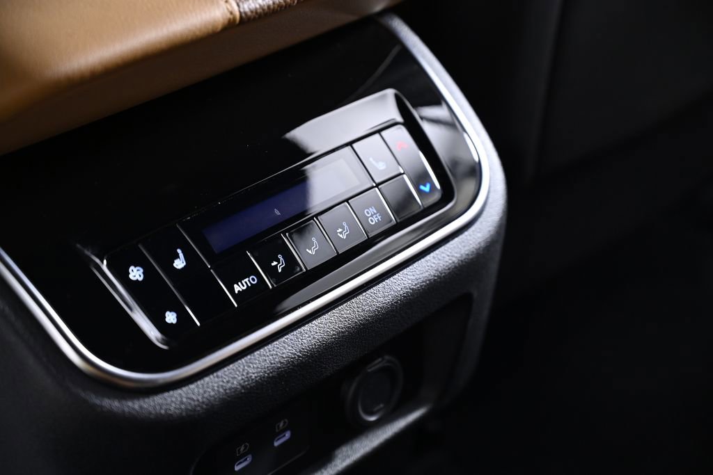 New 2026 Nissan Armada Platinum Reserve AWD/4WD image 28