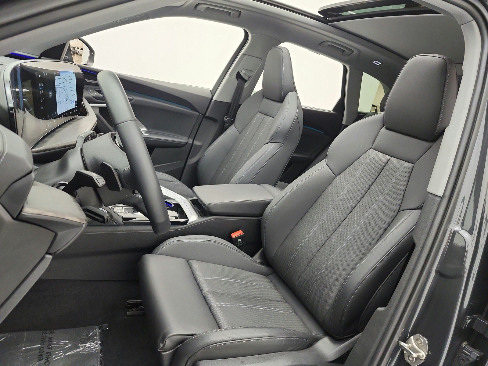 Used 2025 Audi Q5 Premium Plus w/ Premium Plus AWD/4WD image 10