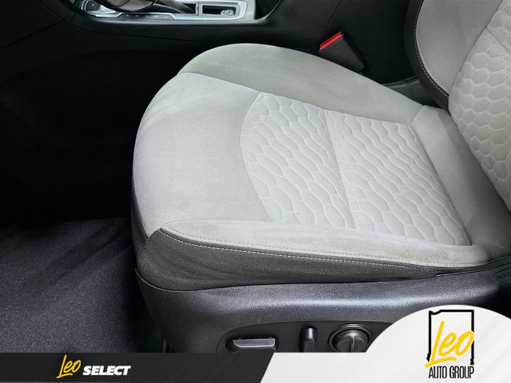 Used 2019 Chevrolet Equinox LT AWD/4WD image 21
